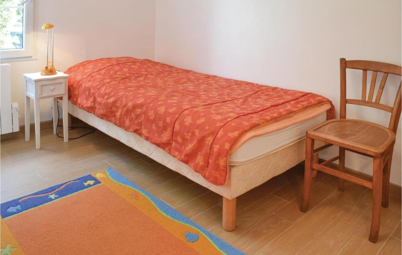 Cozy Home In Lestre With Wifi Quineville Экстерьер фото